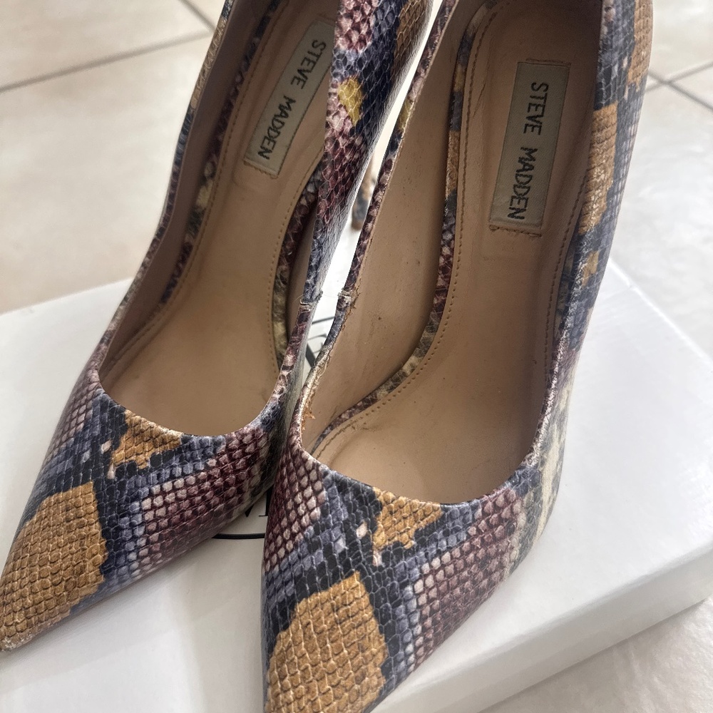 Steve Madden Vala Multi Snake heels